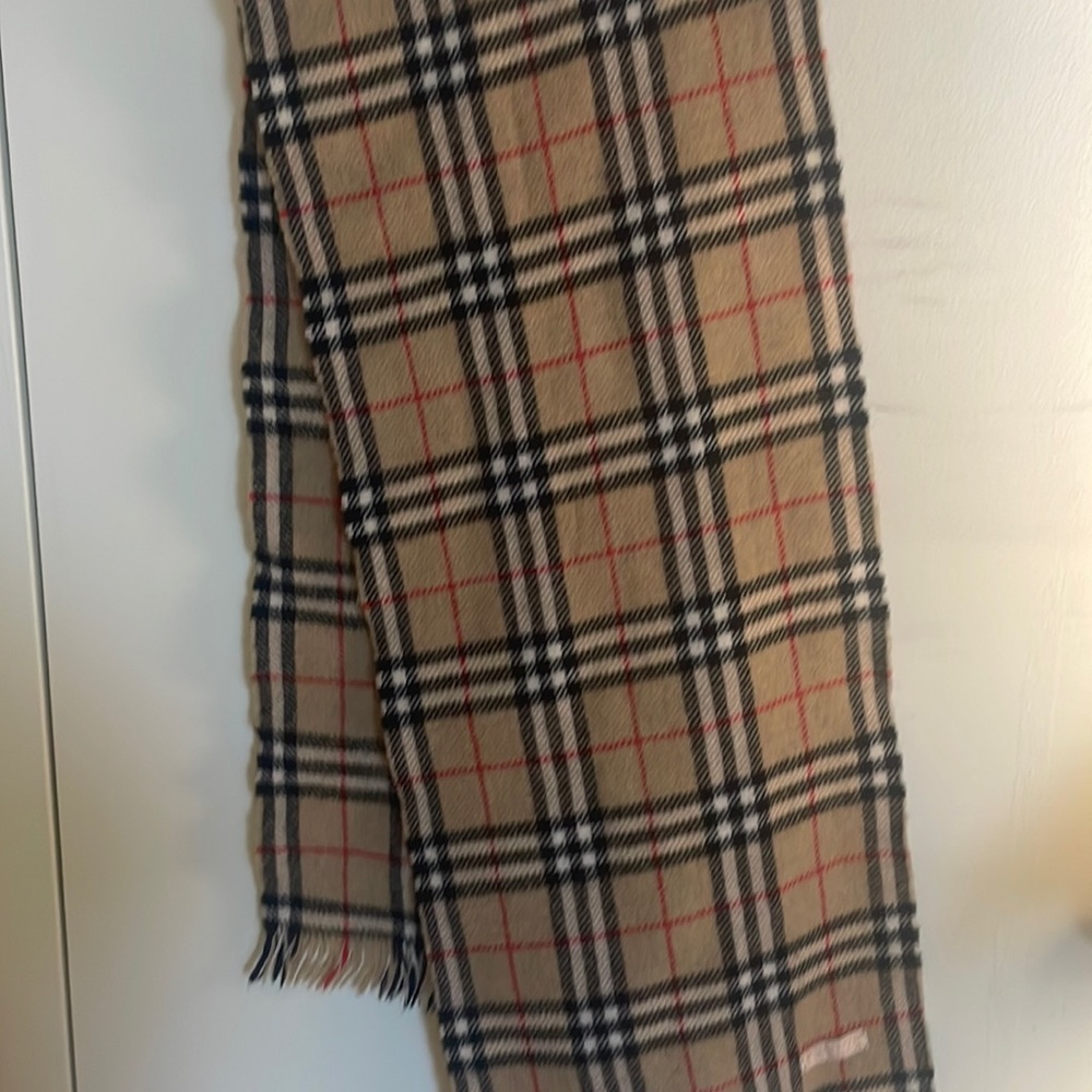 Burberry scarf